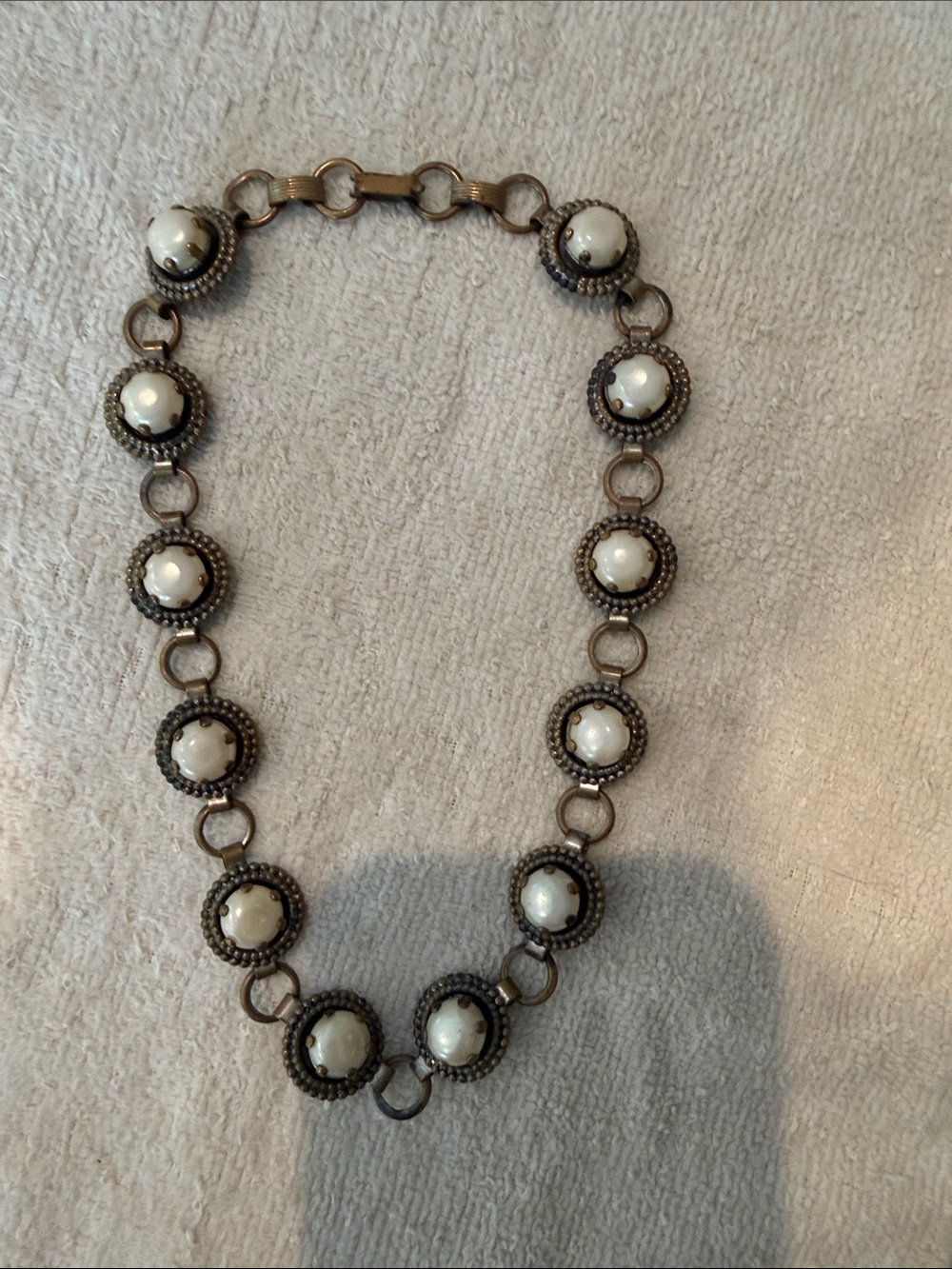 Classic Pearl-Style Necklace in Cream by